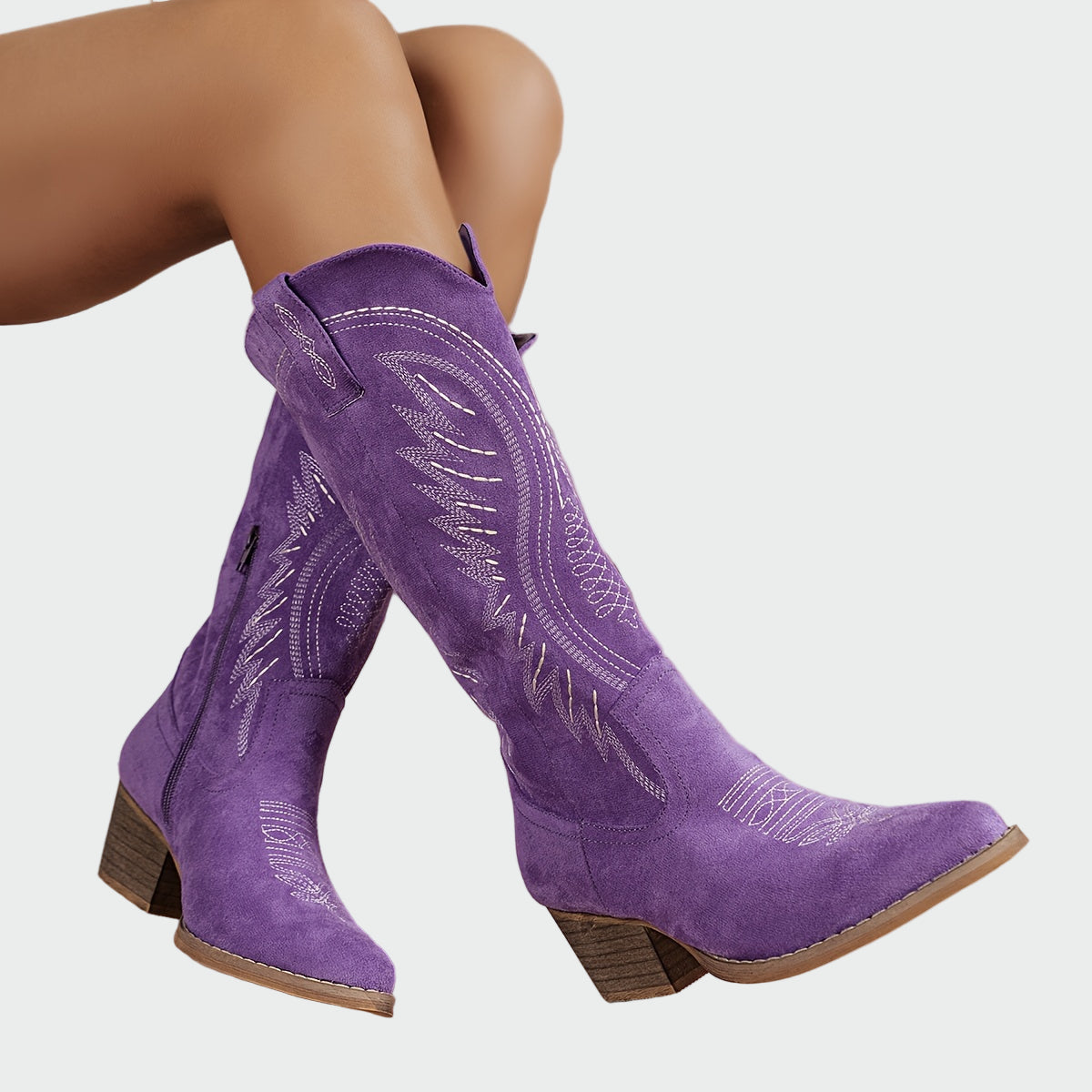 Neža | Cowboy Boots Adorned with Pearls and Elegant Embroidery