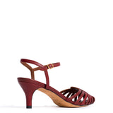 Keesha 55 Blizgūs Avikailiai Granatas" could be rewritten as "Keesha 55 Shiny Lambskin Garnet.