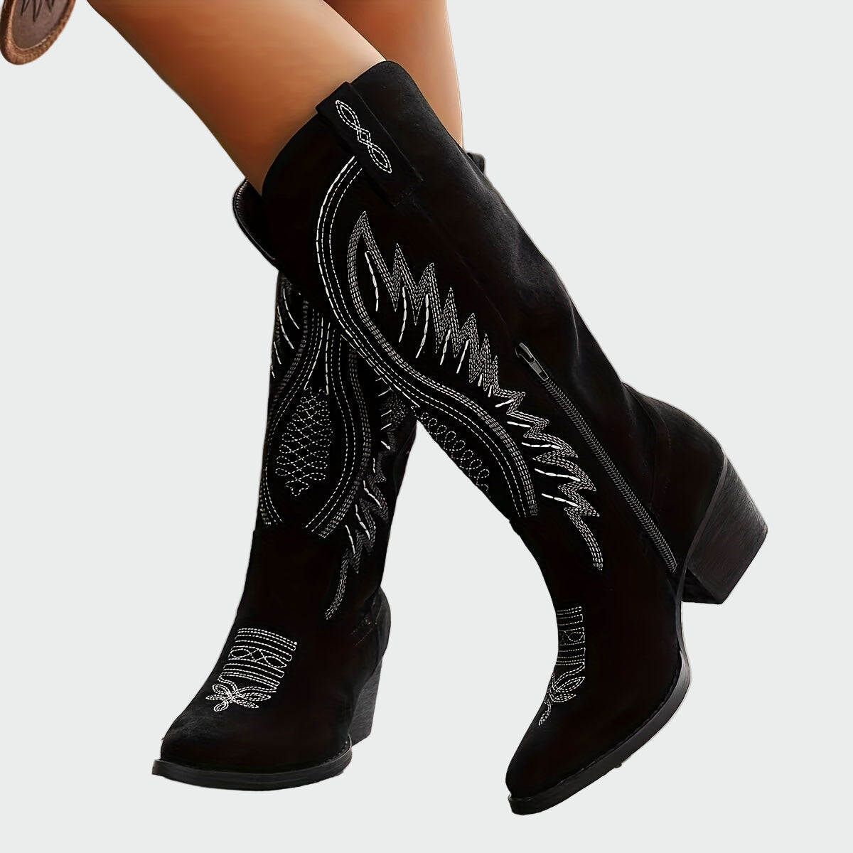 Neža | Cowboy Boots Adorned with Pearls and Elegant Embroidery