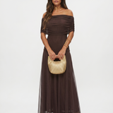 Elegantiška minimalistinio stiliaus maxi suknelė
