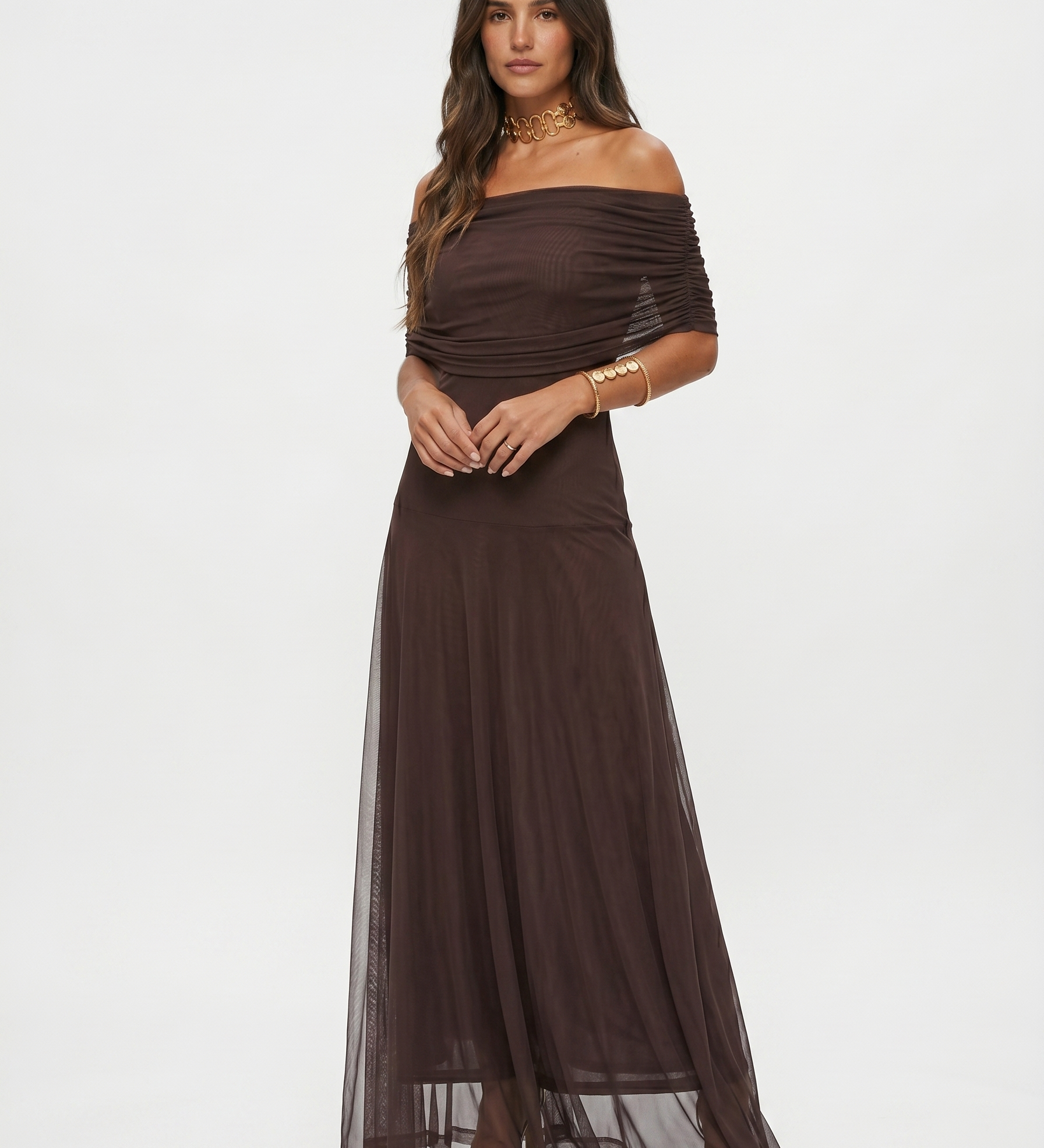 Elegantiška minimalistinio stiliaus maxi suknelė
