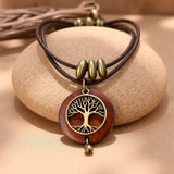 Collier "Arbre de Vie Sacré" en Bois Naturel - larbredeschakras.com
