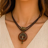 Collier "Arbre de Vie Sacré" en Bois Naturel - larbredeschakras.com