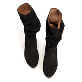 Jasmina 20 Kalvų Juoda Suede ir Elegantiška Oda