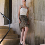 Therese 55 Glossy Shell & White Sand Mesh
