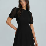 Juoda Mini Suknelė su Mock Neck