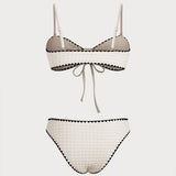 Balta kontrastinga bandeau bikini komplektas