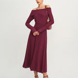 Raudona Off-The-Shoulder Megztinė Suknelė