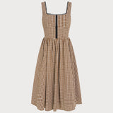Rudas Plaid Be Rankovių Midi Suknelė" can be rewritten as "Brown Plaid Sleeveless Midi Dress.