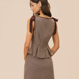 Ruda Lino Mini Sijonas" could be rewritten as "Brown Linen Mini Skirt.