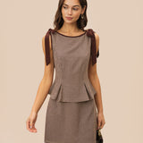 Ruda Lino Mini Sijonas" could be rewritten as "Brown Linen Mini Skirt.