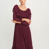 Maxi Suknelė su Raudonomis Laivagalio Ruffles